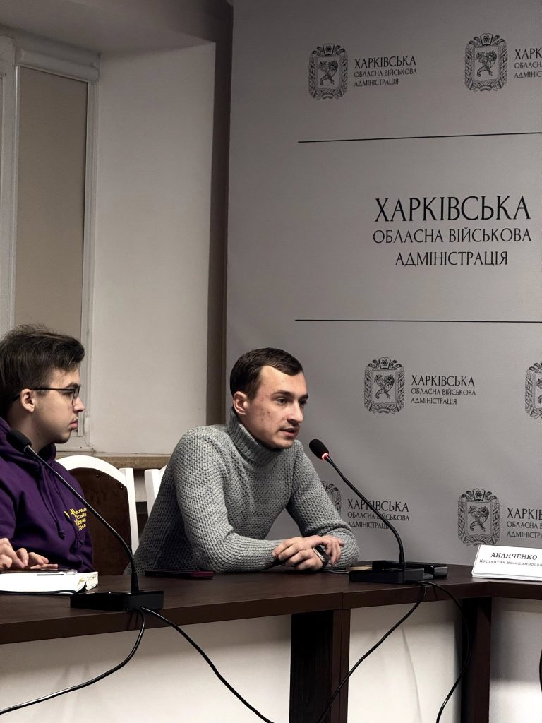 Учасники заходу обговорили основні напрями діяльності Молодіжної ради, розглянули актуальні законодавчі ініціативи та окреслили шляхи посилення участі молоді у формуванні державної політики.